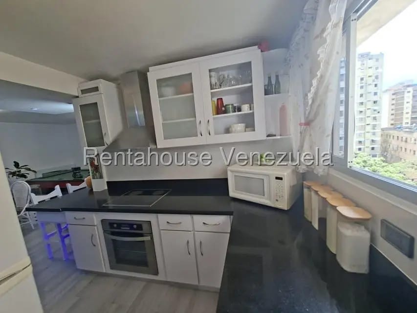 Apartamento (1 Nivel) en Venta en Parroquia Altagracia, Distrito Metropolitano - 9