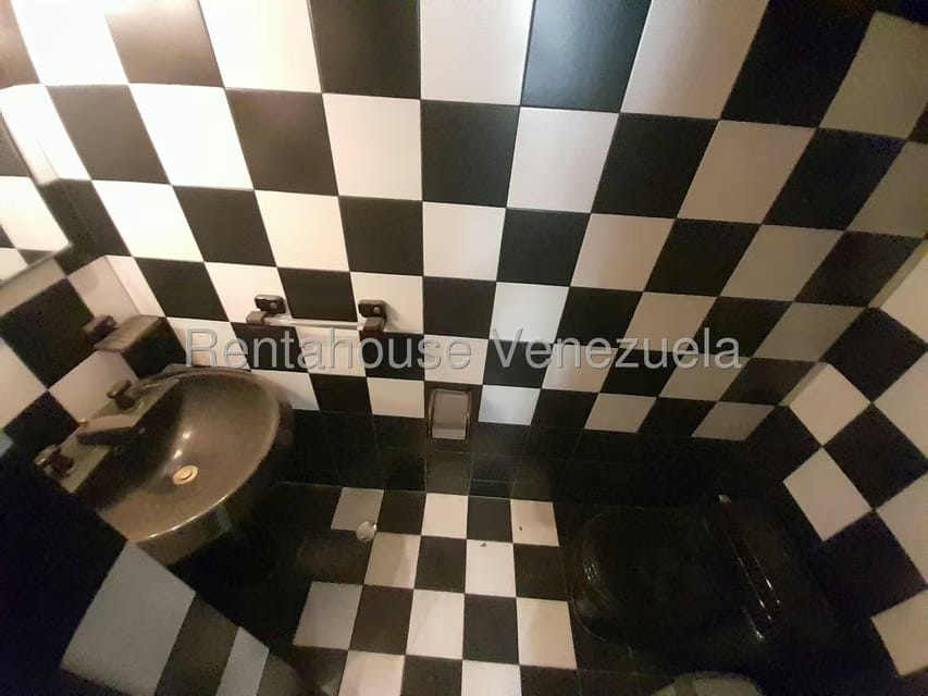 Comercial (Oficina) en Alquiler en El Marques, Distrito Metropolitano - 15