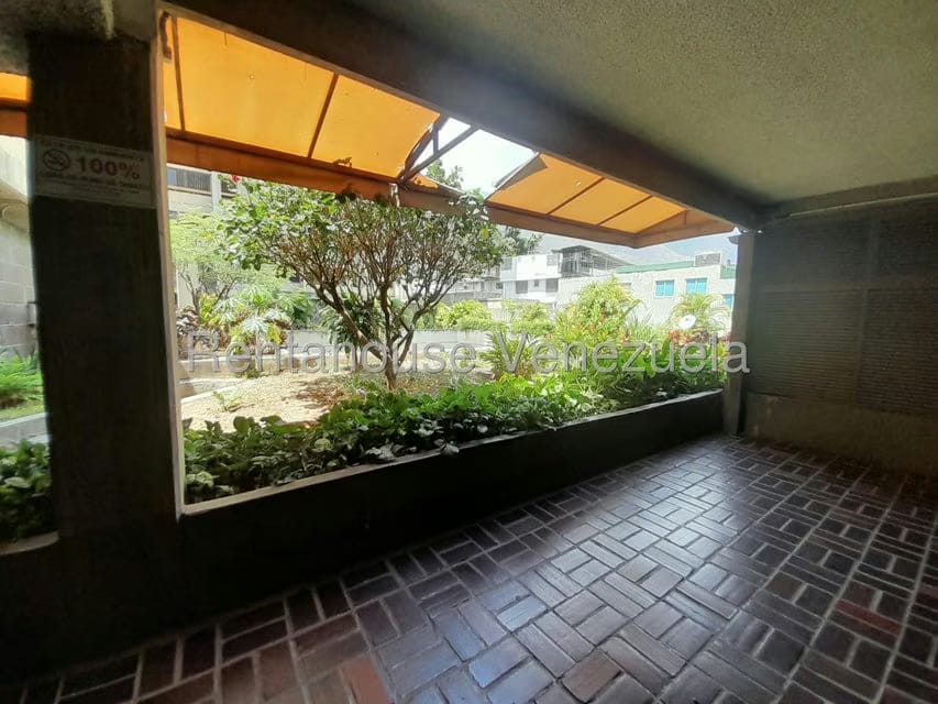 Comercial (Oficina) en Alquiler en El Marques, Distrito Metropolitano - 18