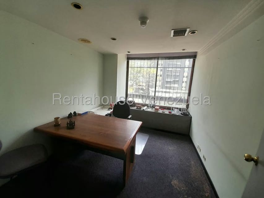 Comercial (Oficina) en Alquiler en El Marques, Distrito Metropolitano - 10