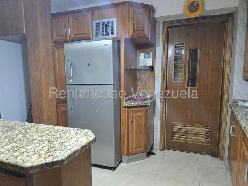 Apartamento (1 Nivel) en Alquiler en Cristobal Colon, Zulia - 7