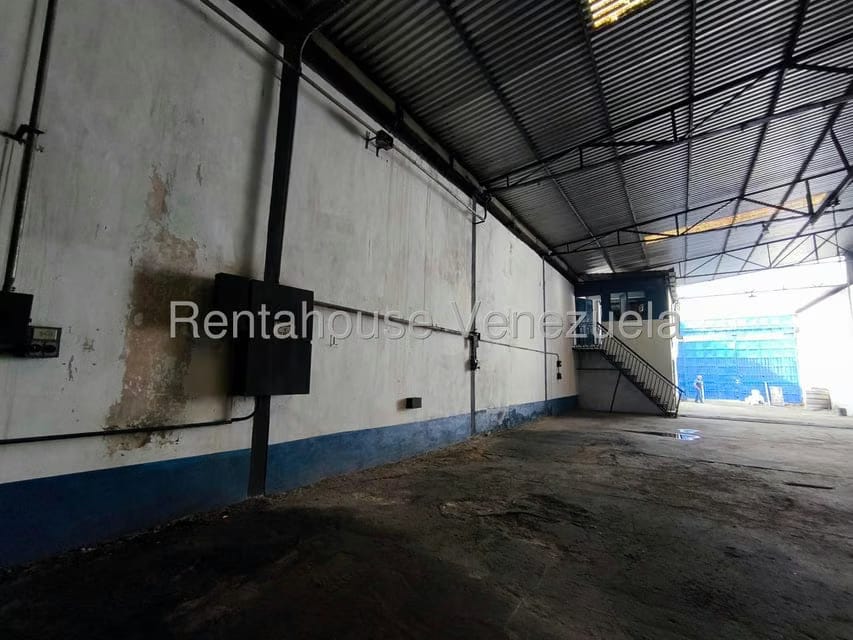 Comercial (Local Comercial) en Alquiler en Mariara, Carabobo - 28