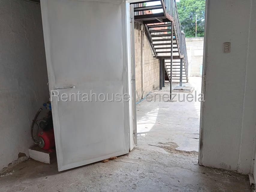 Comercial (Local Comercial) en Alquiler en El Hipodromo, Aragua - 11