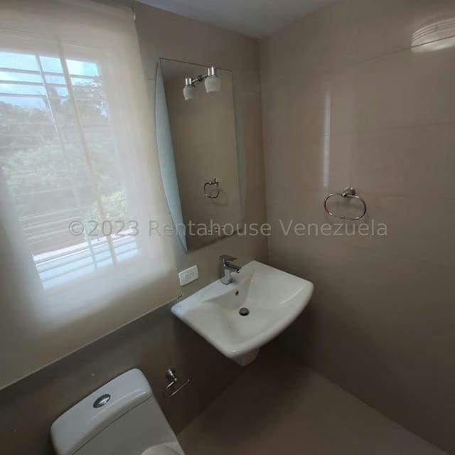 Casa (Multipes Niveles) en Venta en Los Pomelos, Distrito Metropolitano - 19