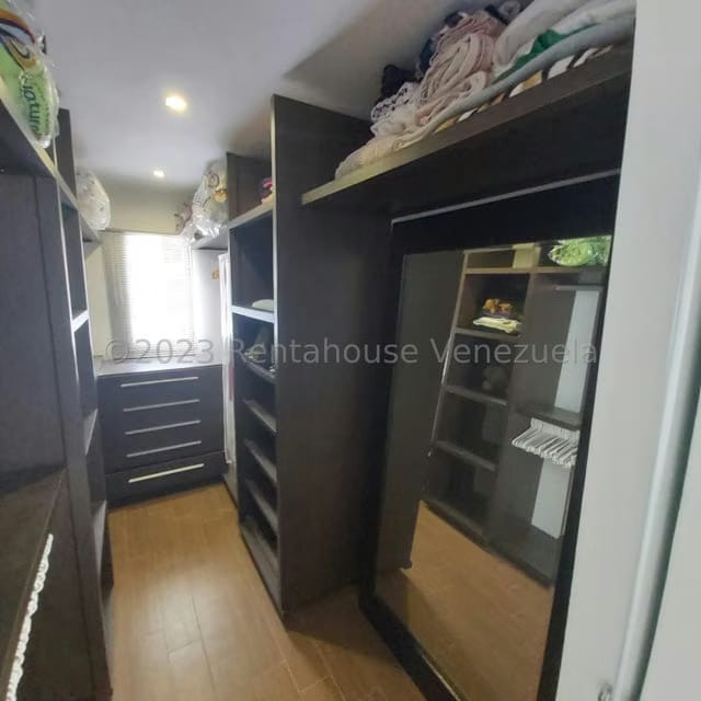 Casa (Multipes Niveles) en Venta en Los Pomelos, Distrito Metropolitano - 29