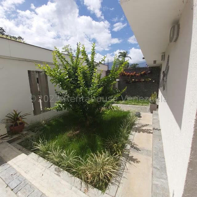 Casa (Multipes Niveles) en Venta en Los Pomelos, Distrito Metropolitano - 4