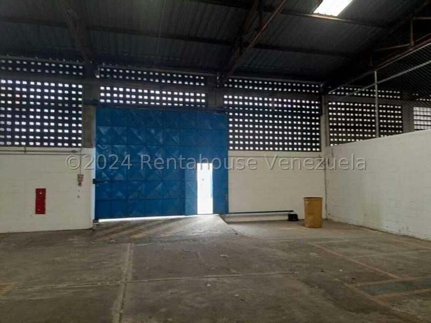 Comercial (Galpon - Deposito) en Alquiler en La Piedad Sur, Lara - 2
