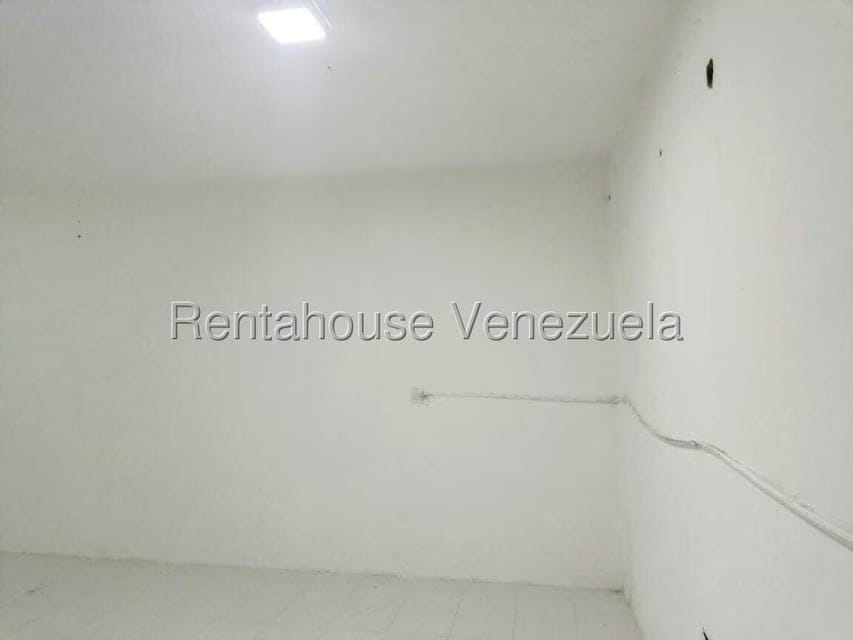 Comercial (Galpon - Deposito) en Alquiler en La Piedad Sur, Lara - 16