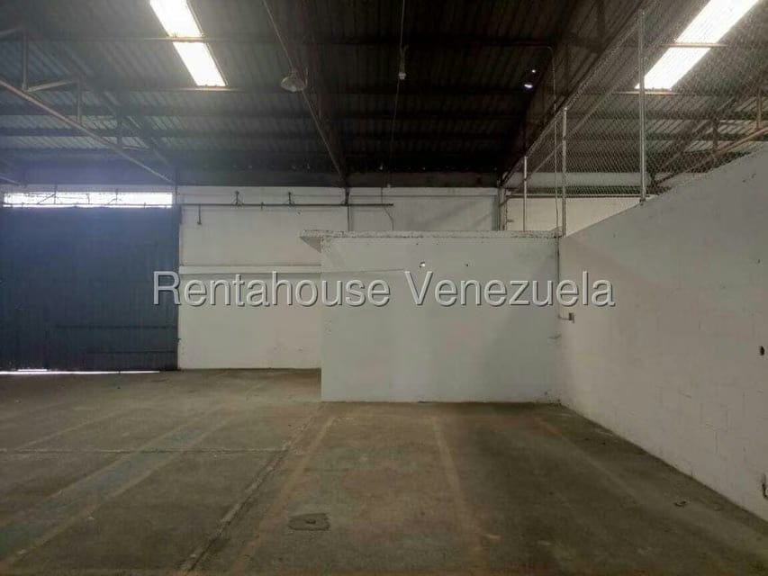 Comercial (Galpon - Deposito) en Alquiler en La Piedad Sur, Lara - 20