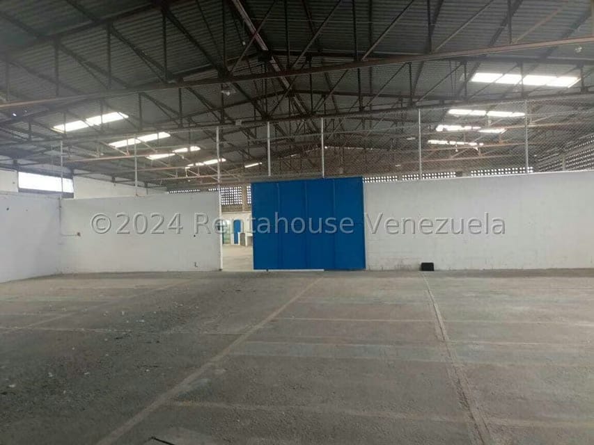 Comercial (Galpon - Deposito) en Alquiler en La Piedad Sur, Lara - 5