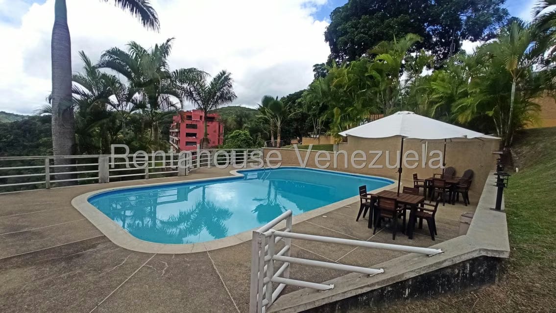 Apartamento (Duplex) en Venta en Parque Oripoto, Distrito Metropolitano - 21