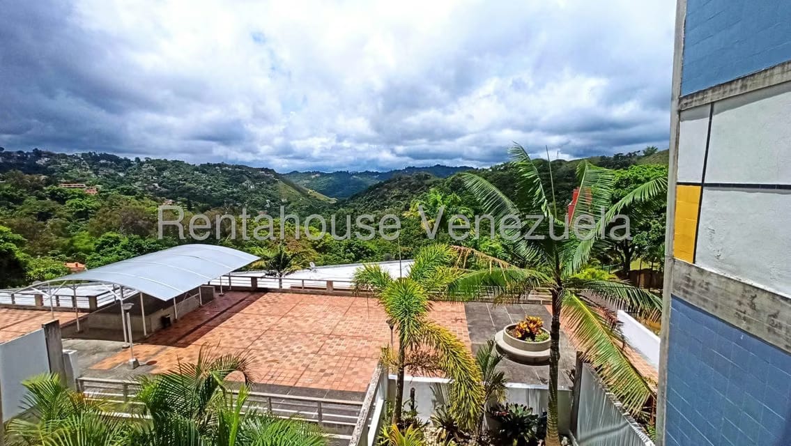 Apartamento (Duplex) en Venta en Parque Oripoto, Distrito Metropolitano - 25