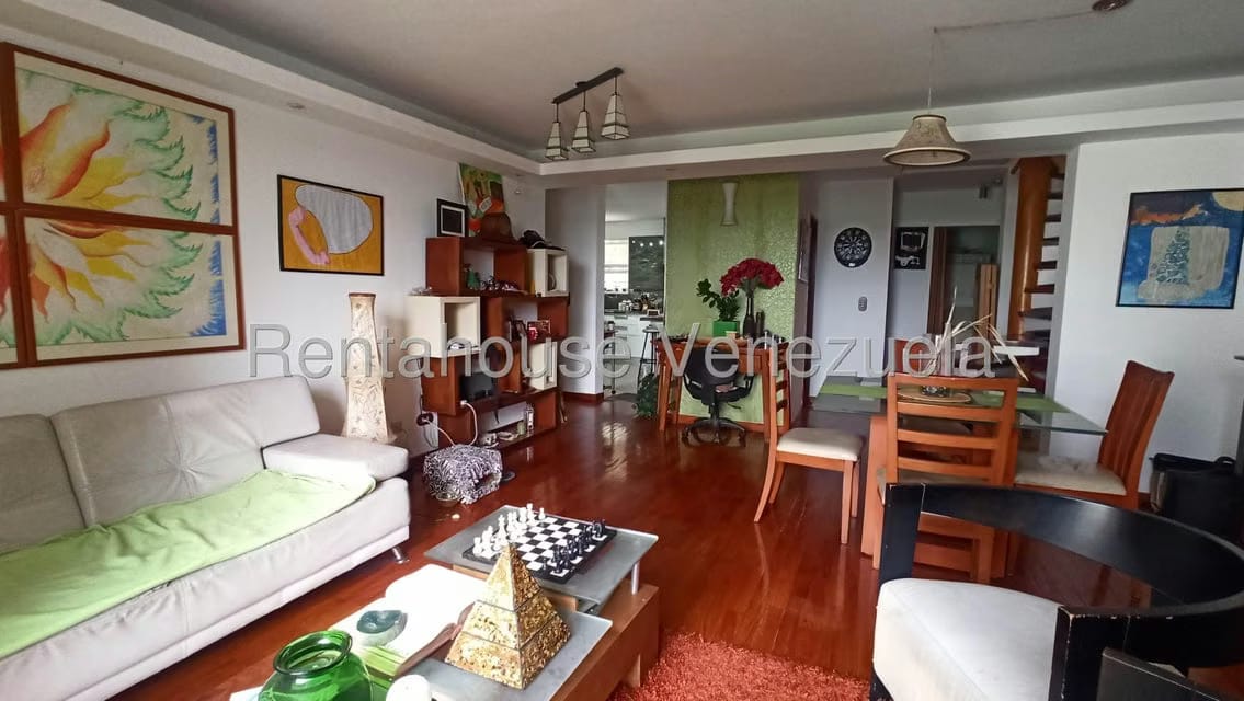 Apartamento (Duplex) en Venta en Parque Oripoto, Distrito Metropolitano - 7