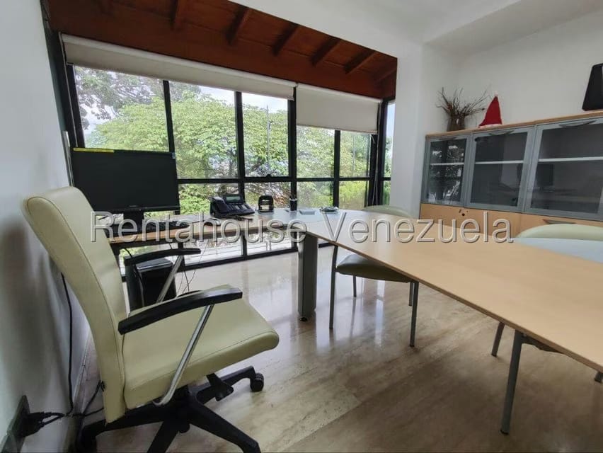 Comercial (Oficina) en Alquiler en Vista Alegre, Distrito Metropolitano - 38