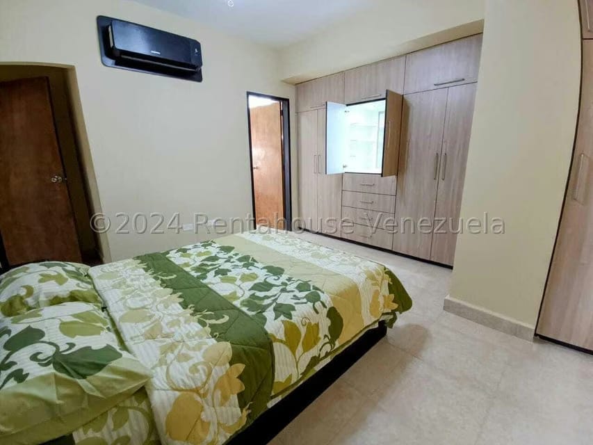 Apartamento (1 Nivel) en Venta en Parroquia Catedral, Lara - 21