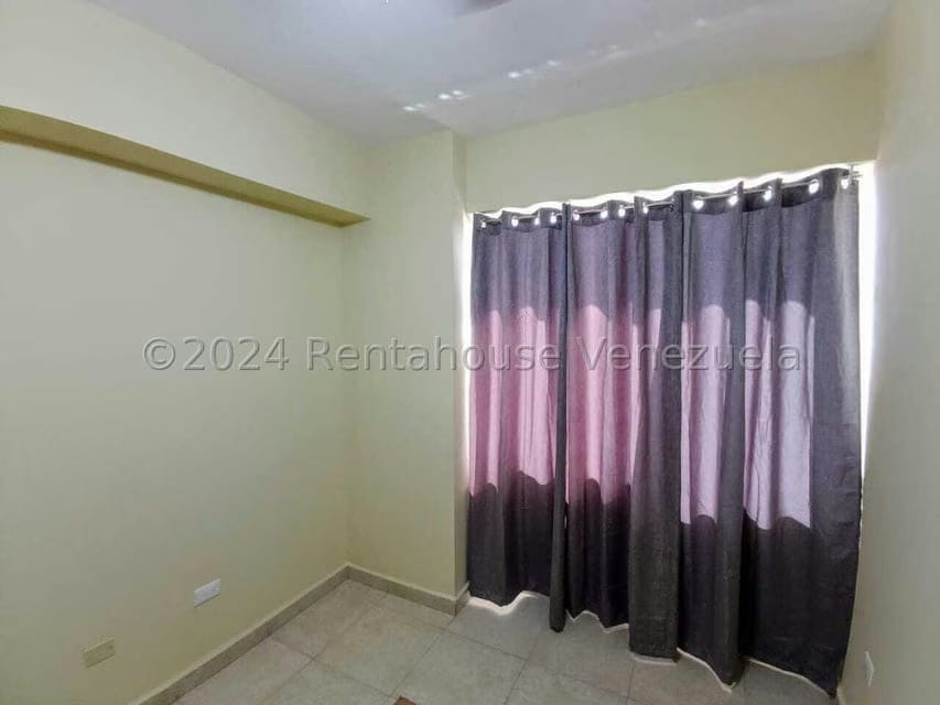 Apartamento (1 Nivel) en Venta en Parroquia Catedral, Lara - 26
