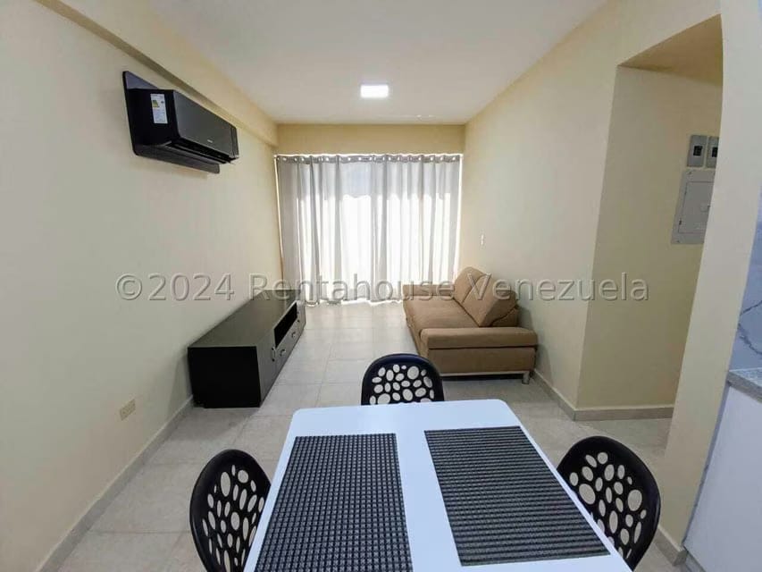 Apartamento (1 Nivel) en Venta en Parroquia Catedral, Lara - 4