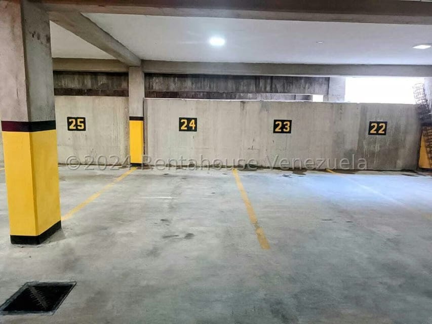 Apartamento (1 Nivel) en Venta en Parroquia Catedral, Lara - 34