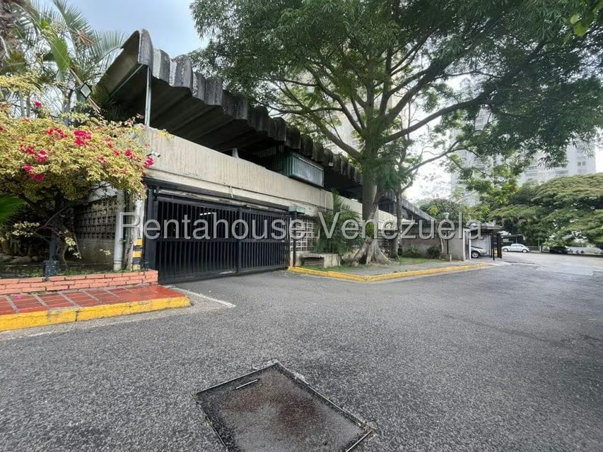 Apartamento (1 Nivel) en Venta en Baruta, Distrito Metropolitano - 25