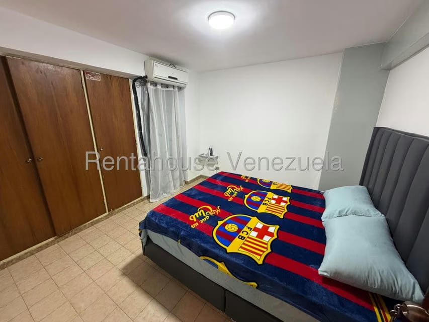 Apartamento (1 Nivel) en Venta en San Bernardino, Distrito Metropolitano - 13