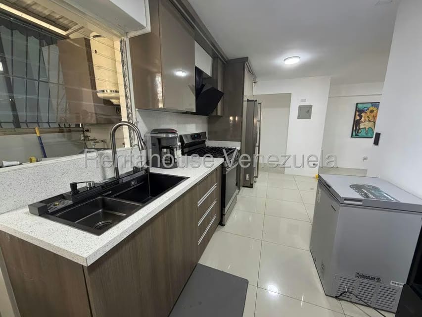 Apartamento (1 Nivel) en Venta en San Bernardino, Distrito Metropolitano - 4