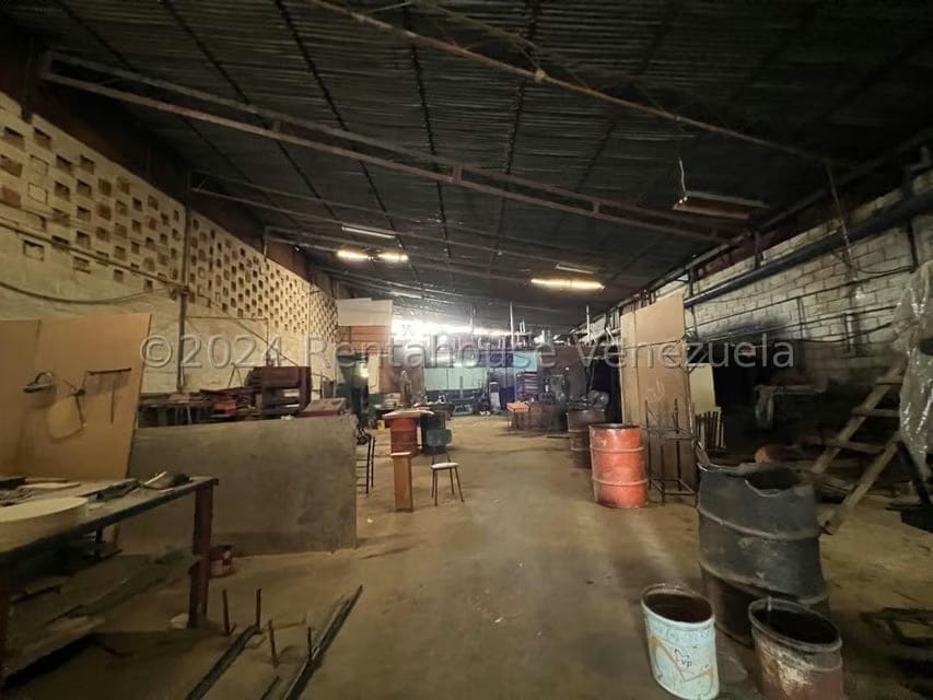 Comercial (Galpon - Deposito) en Venta en La Yaguara, Distrito Metropolitano - 11