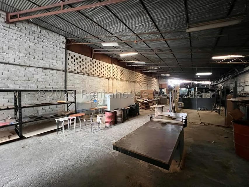 Comercial (Galpon - Deposito) en Venta en La Yaguara, Distrito Metropolitano - 7