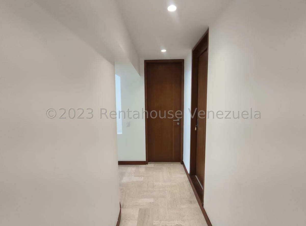 APARTAMENTO EN VENTA SELENE MARIN MLS#23-27422