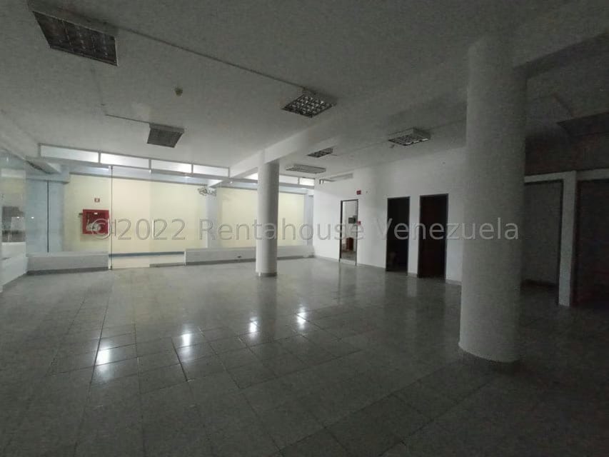 Comercial (Local Comercial) en Alquiler en Castillito, Carabobo - 13