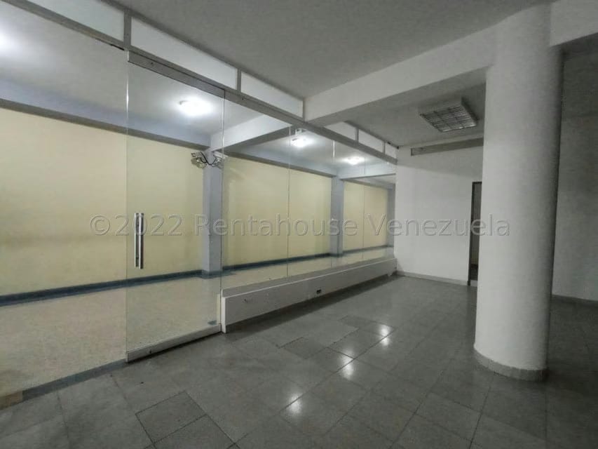Comercial (Local Comercial) en Alquiler en Castillito, Carabobo - 4