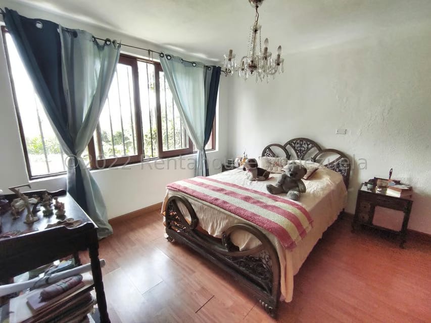 Casa (Colonial) en Venta en Tusmare, Distrito Metropolitano - 13