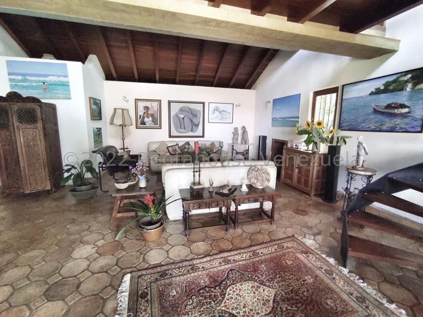 Casa (Colonial) en Venta en Tusmare, Distrito Metropolitano - 3