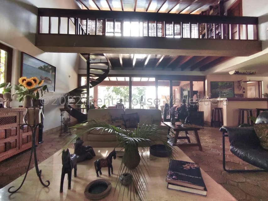Casa (Colonial) en Venta en Tusmare, Distrito Metropolitano - 4