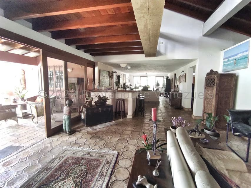 Casa (Colonial) en Venta en Tusmare, Distrito Metropolitano - 5