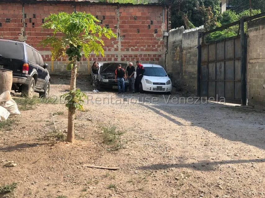 Terreno (Comercial) en Venta en Los Teques, Miranda - 11