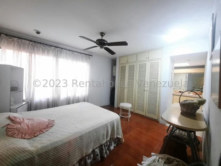 Casa (Duplex) en Venta en La Floresta, Distrito Metropolitano - 29