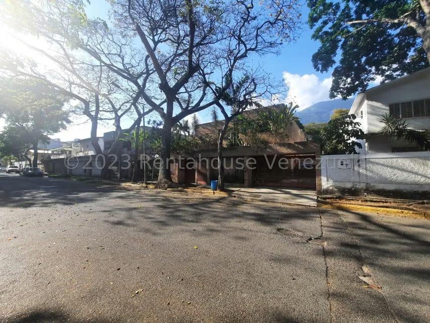 Casa (Duplex) en Venta en La Floresta, Distrito Metropolitano - 37