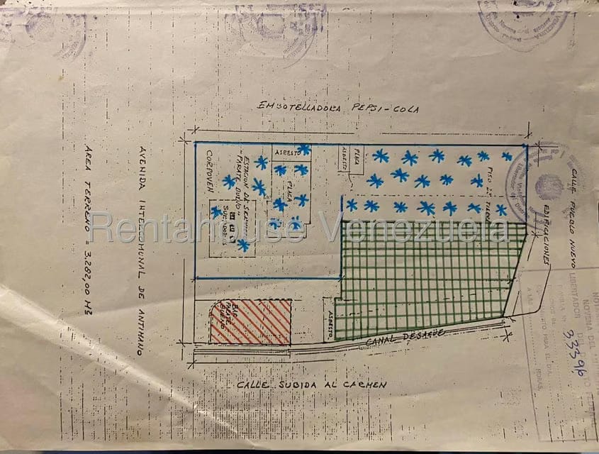Comercial (Local Comercial) en Venta en Antimano, Distrito Metropolitano