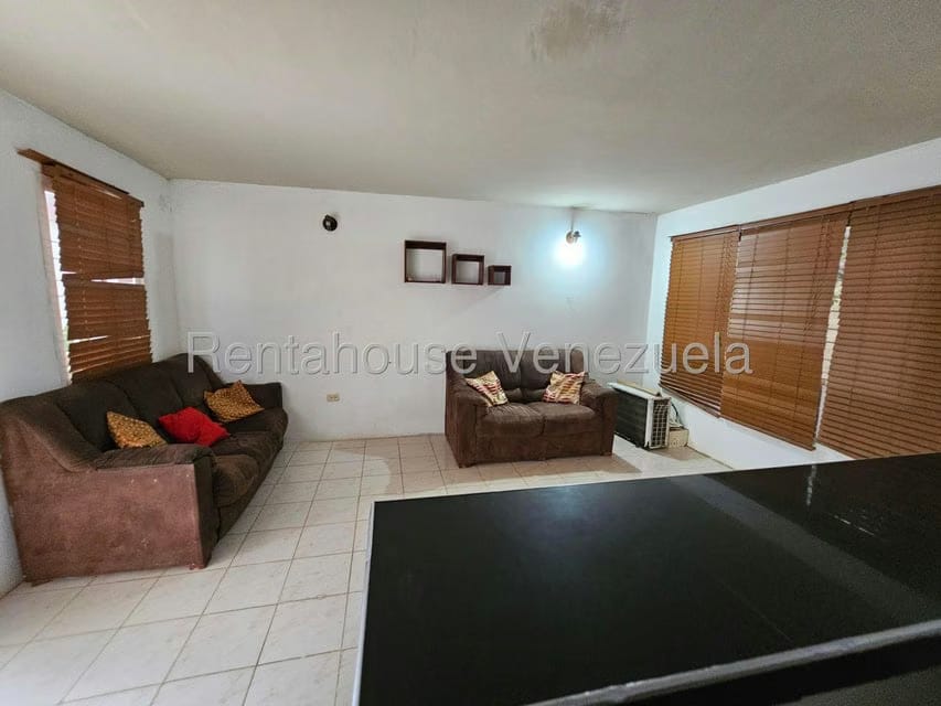 Casa (1 Nivel) en Alquiler en Las Delicias, Falcon