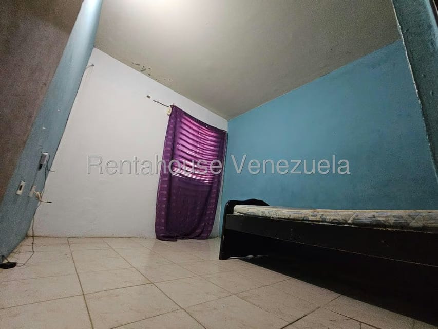 Casa (1 Nivel) en Alquiler en Las Delicias, Falcon - 9