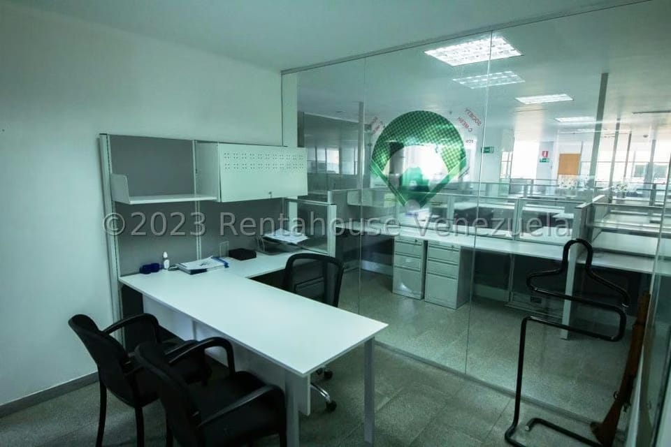 Comercial (Oficina) en Venta en Macaracuay, Distrito Metropolitano - 12