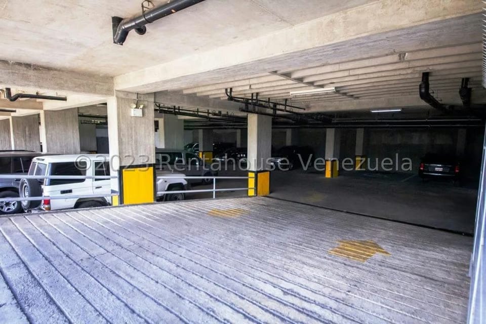 Comercial (Oficina) en Venta en Macaracuay, Distrito Metropolitano - 19