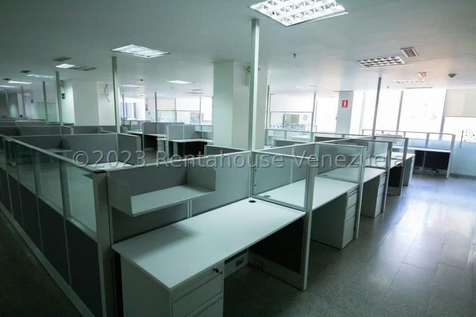 Comercial (Oficina) en Venta en Macaracuay, Distrito Metropolitano - 6