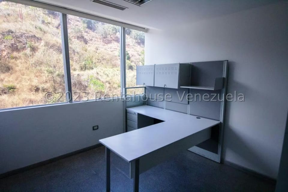 Comercial (Oficina) en Venta en Macaracuay, Distrito Metropolitano - 7