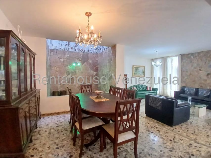 Casa (Duplex) en Venta en La Trinidad, Distrito Metropolitano - 12