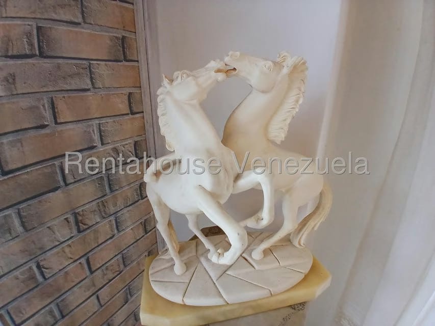 Casa (Duplex) en Venta en La Trinidad, Distrito Metropolitano - 6