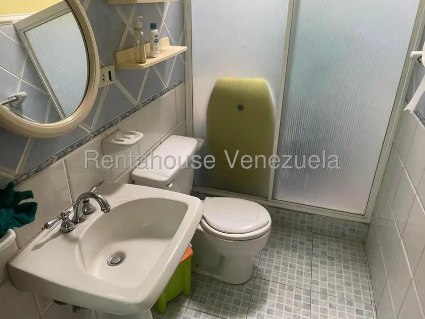 Casa (1 Nivel) en Alquiler en Mariperez, Distrito Metropolitano - 11