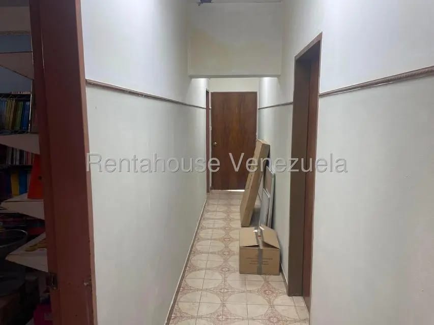 Casa (1 Nivel) en Alquiler en Mariperez, Distrito Metropolitano - 15