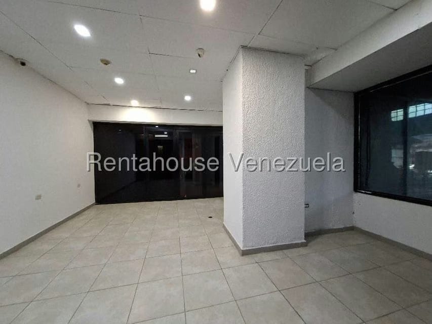 Comercial (Local Comercial) en Alquiler en Centro, Aragua - 11