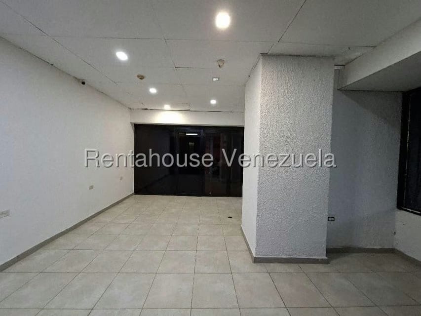Comercial (Local Comercial) en Alquiler en Centro, Aragua - 10